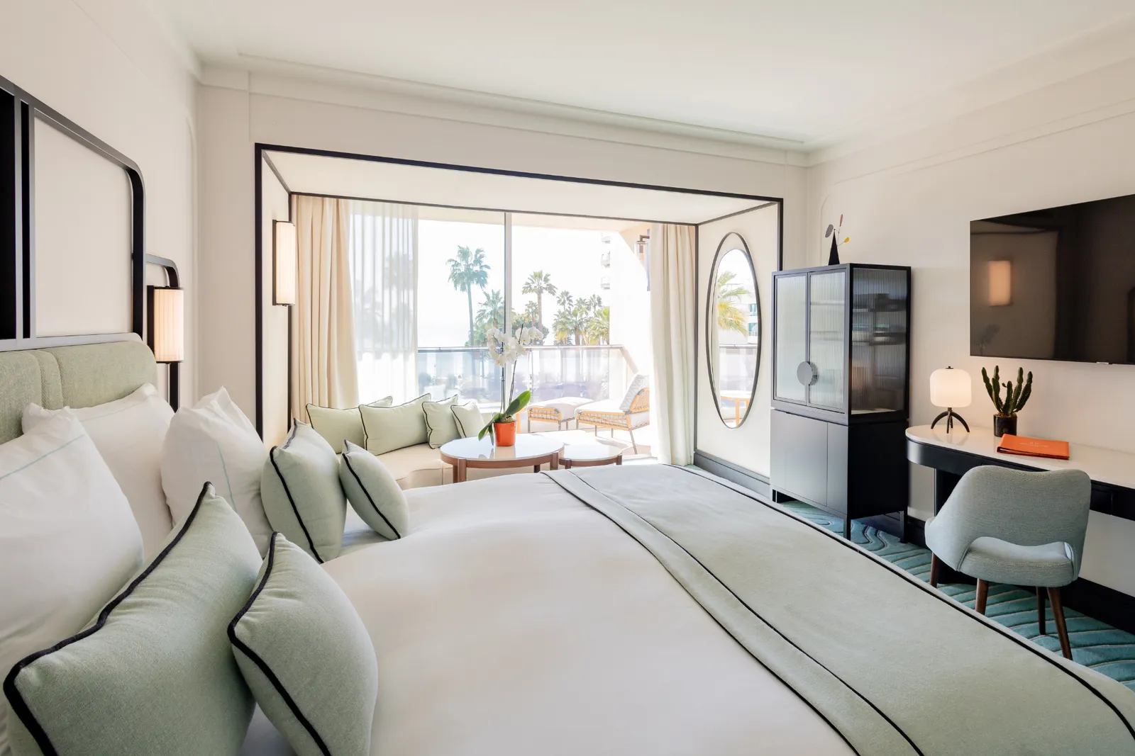 Mondrian Cannes, Cannes