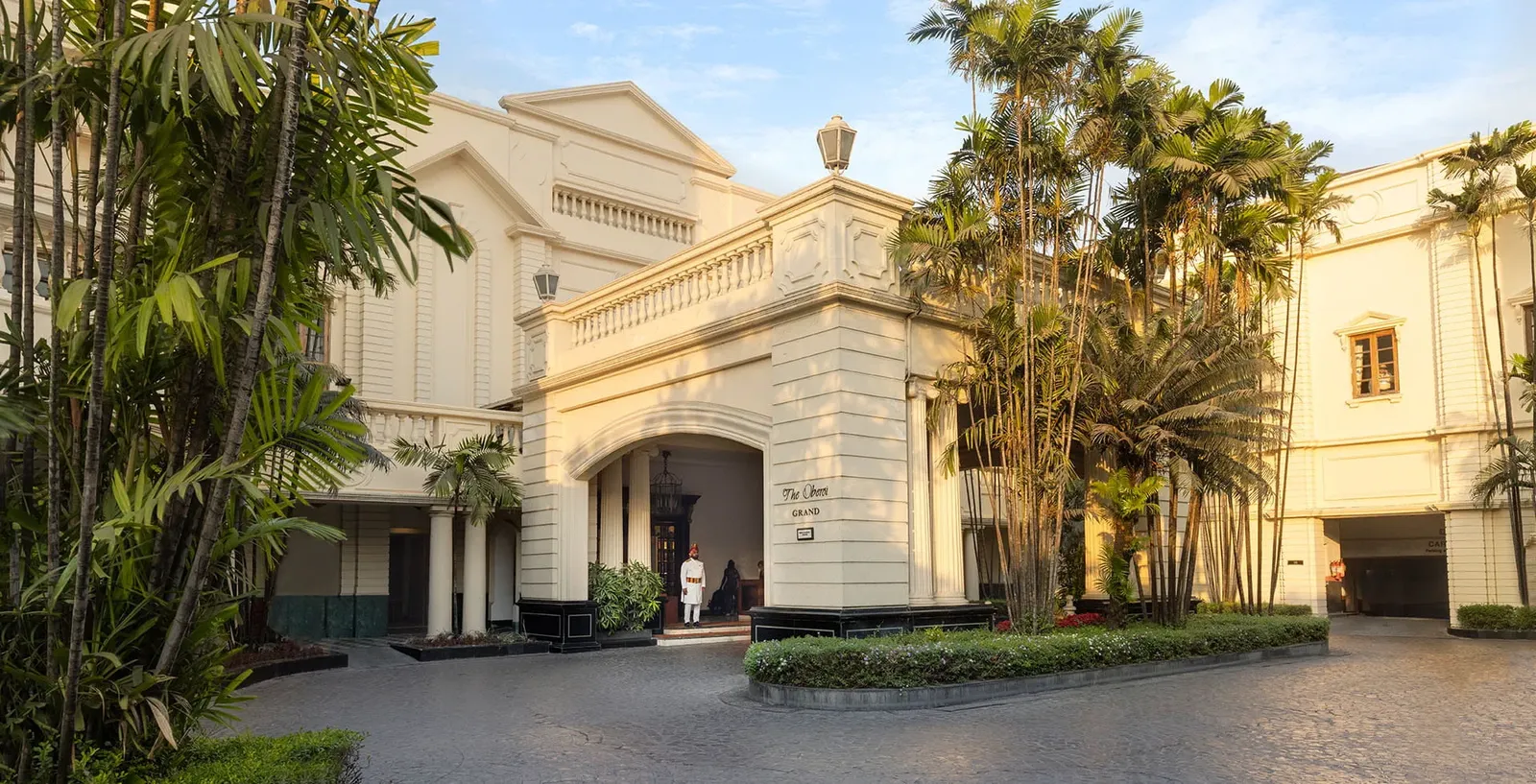 The Oberoi Grand Kolkata, Kolkata