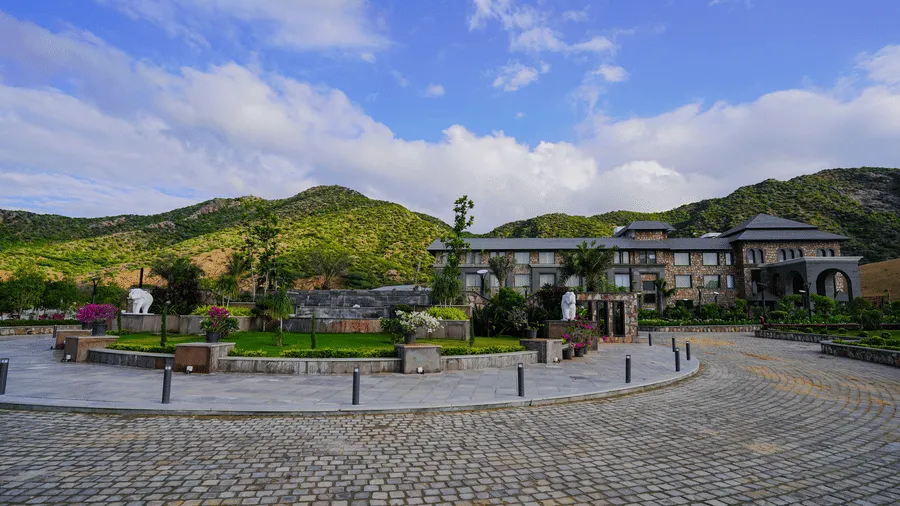 Ananta Spa & Resort Jaipur, Jaipur