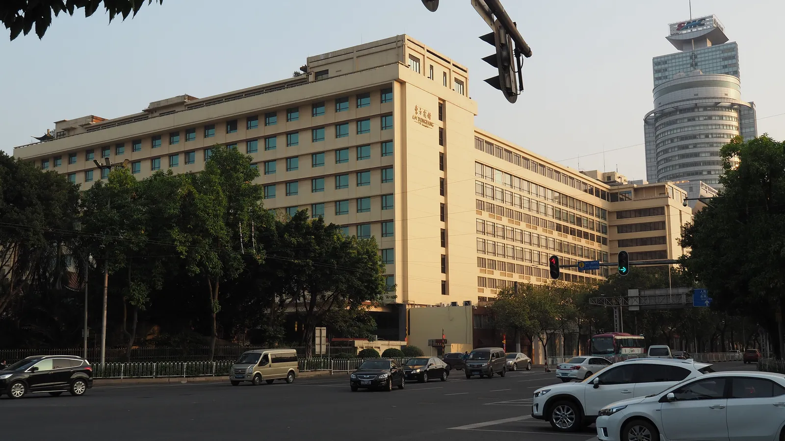 Dong Fang Hotel Guangzhou, Guangzhou