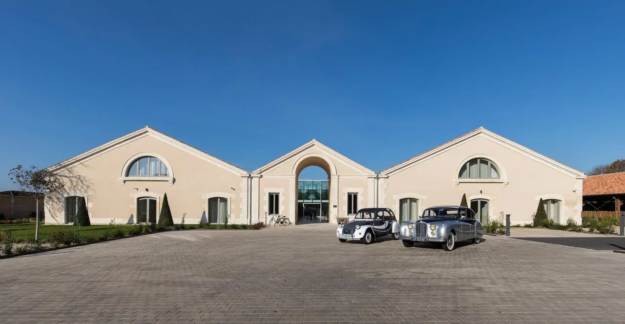 Hotel Chais Monnet & Spa — Exterior, Cognac