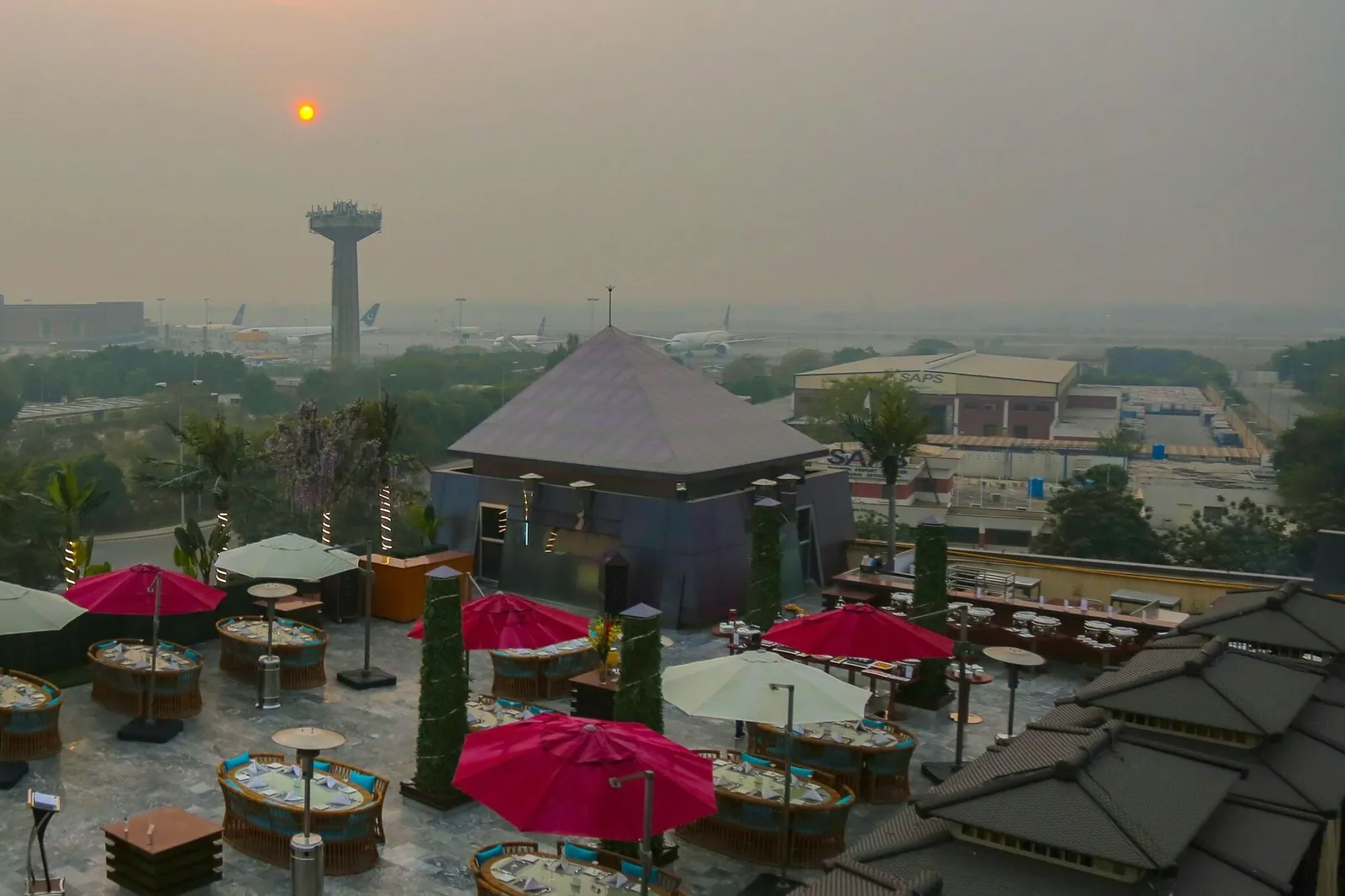 Royal Swiss Lahore — Exterior, Lahore