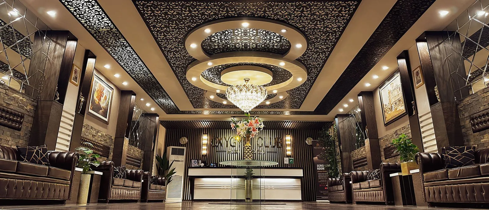 OXYGYM CLUB Hotel & Suites, Faisalabad