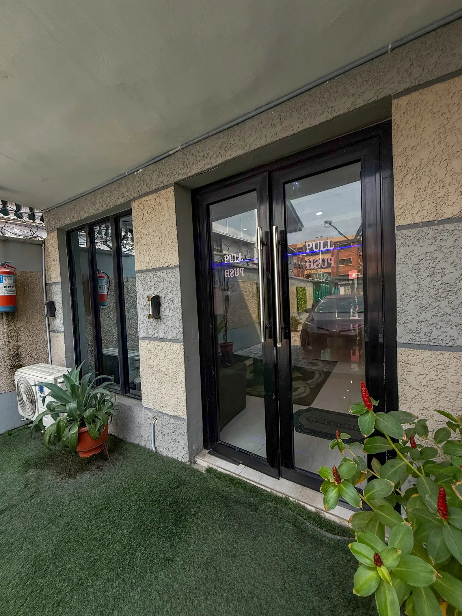 Ikad Hotel & Suites, Lagos