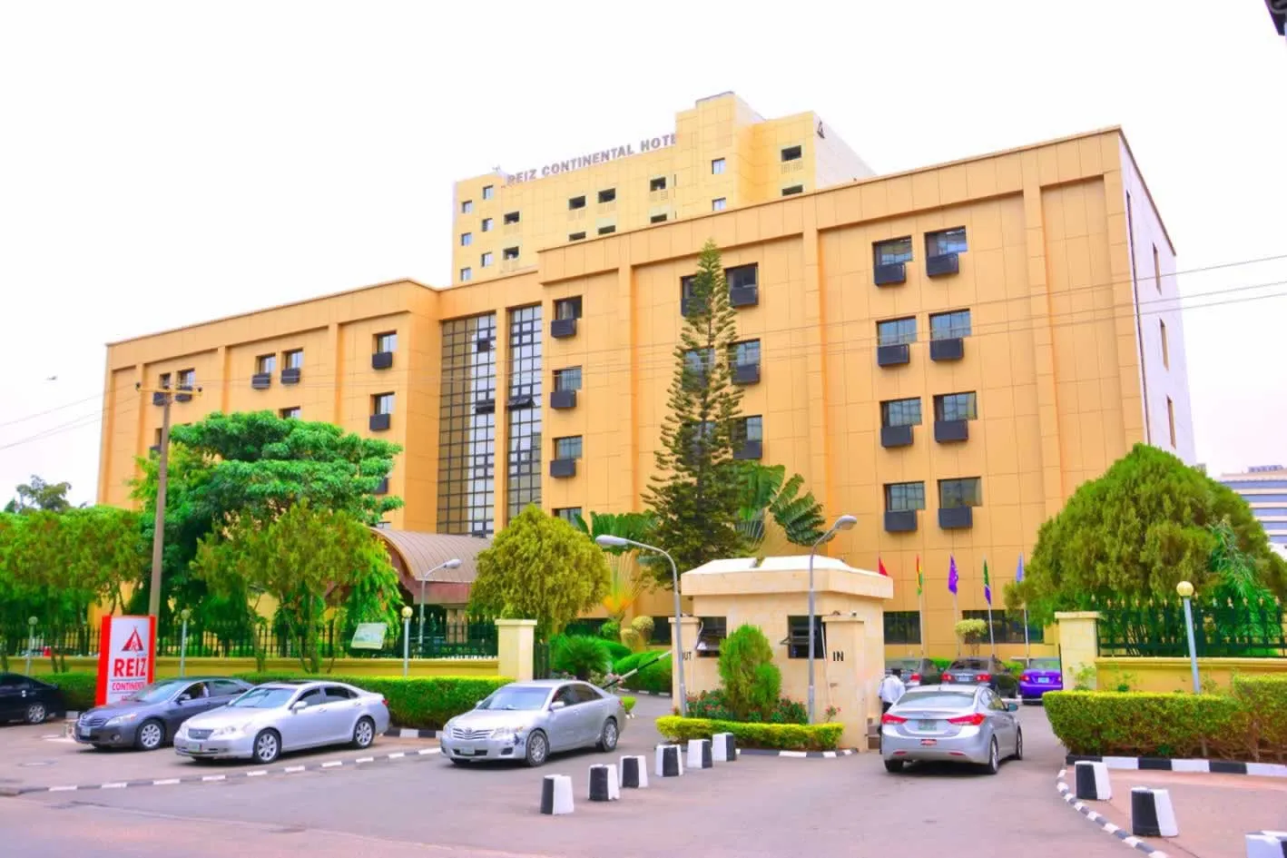 Reiz Continental Hotel, Abuja