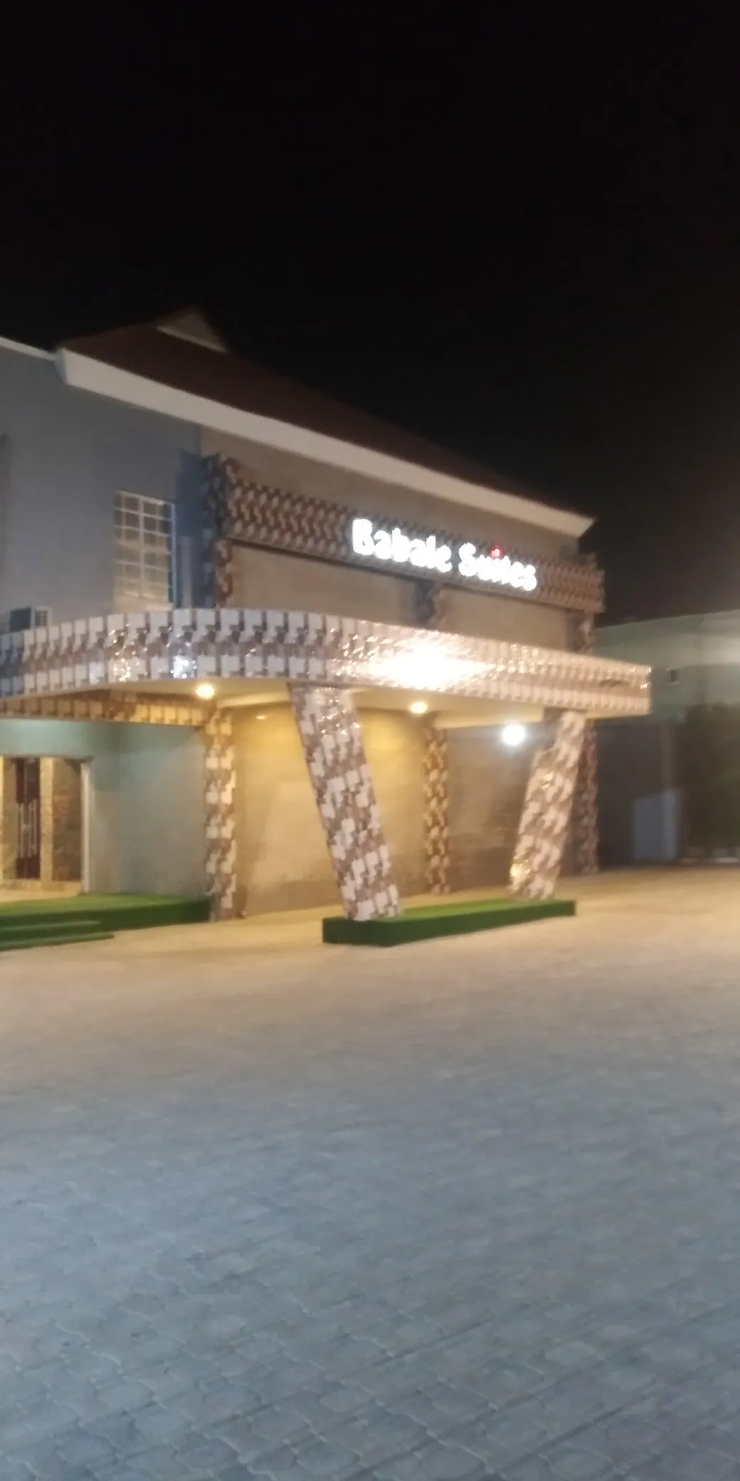 Global Luxury Suites — Exterior, Kano
