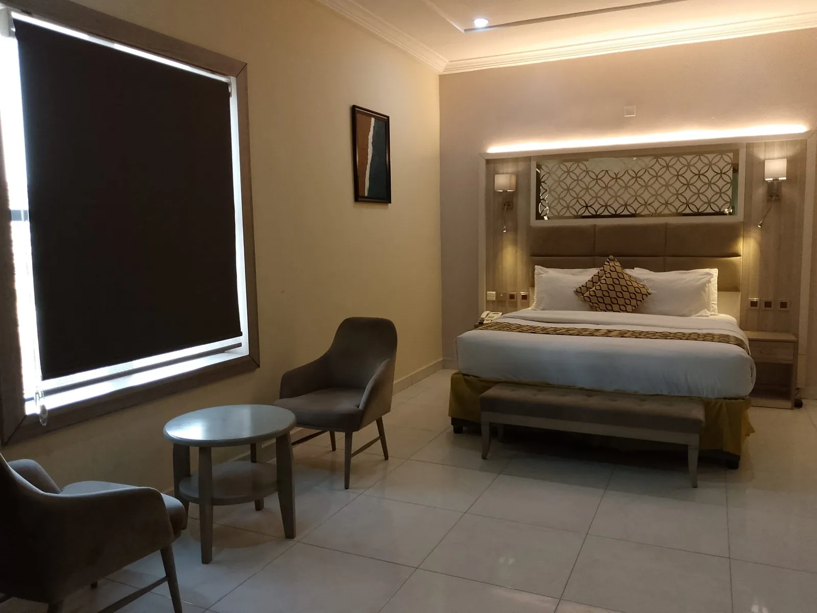 SpringHill Hotel & Suites, Asaba