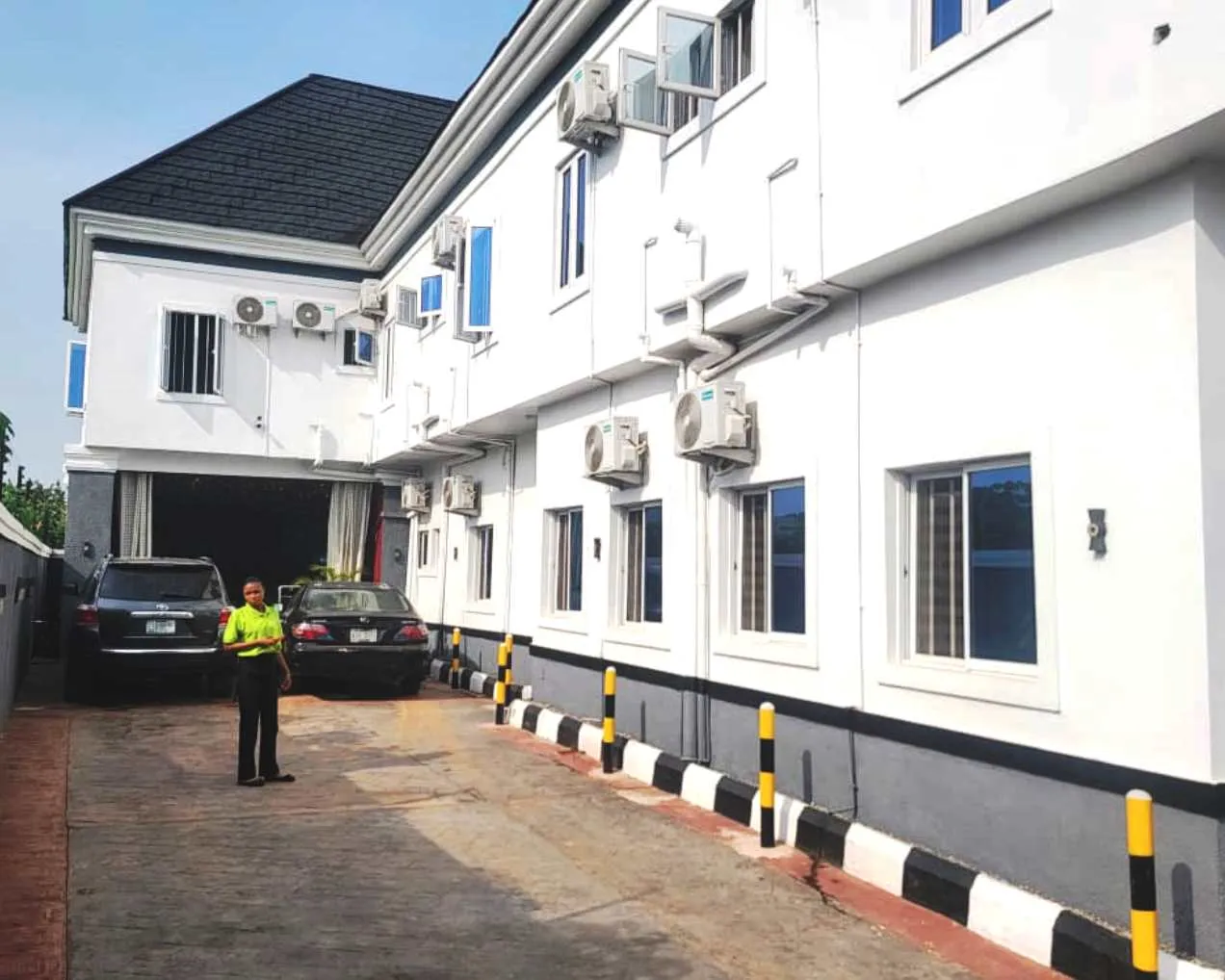 River-Leaf Hotels and Suites, Asaba