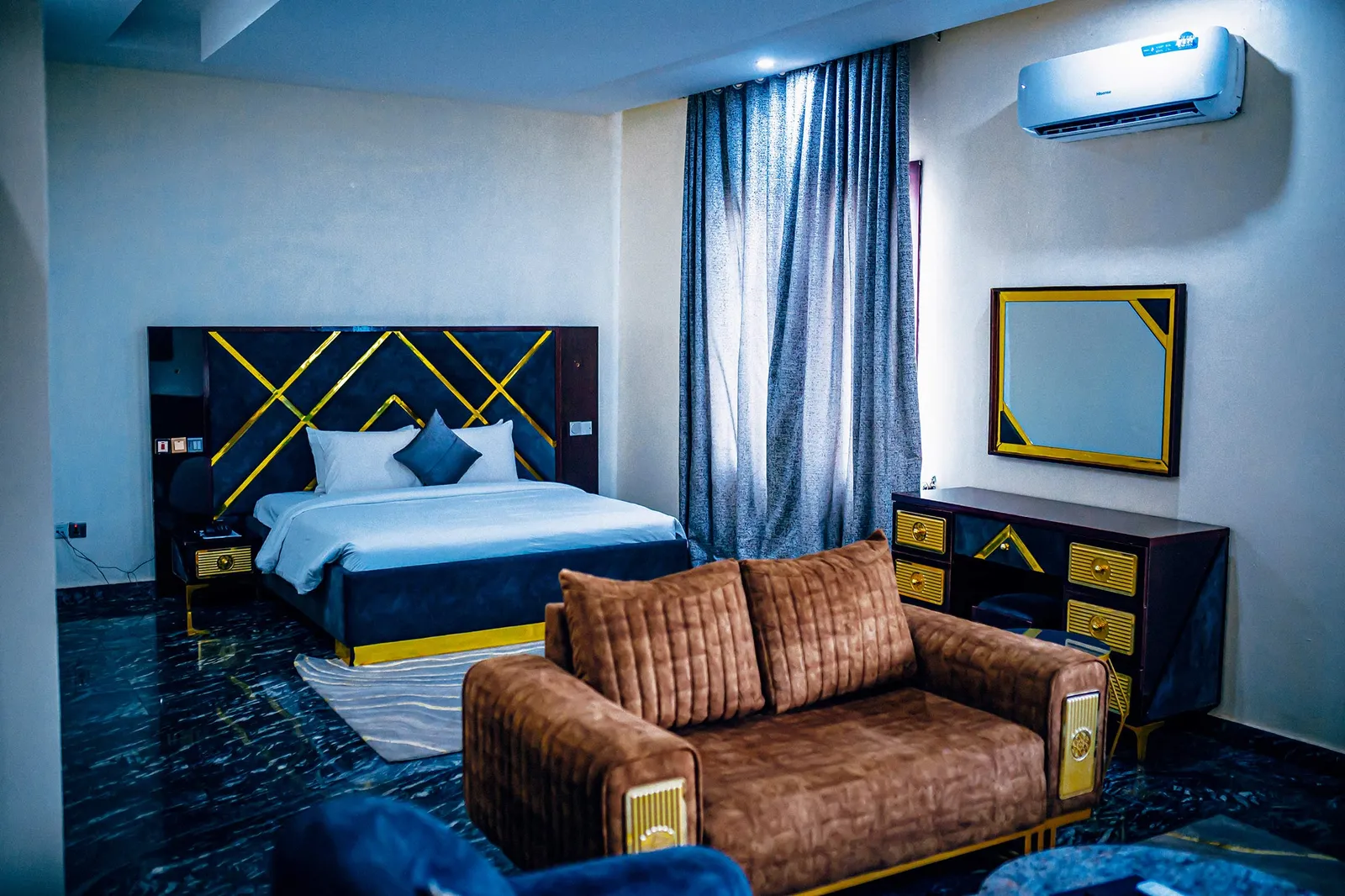 Deja Vu Hotel and Suites, Akure