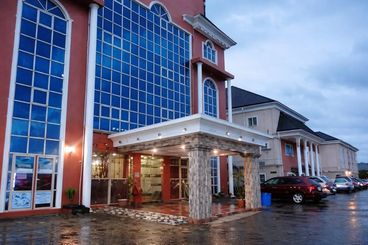 Newton Hotel Owerri, Owerri
