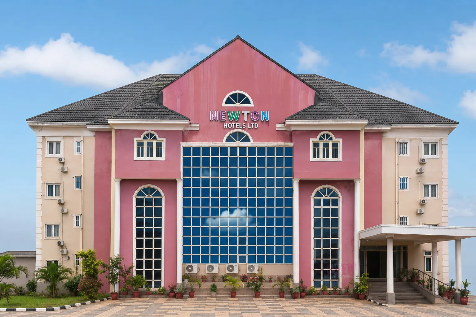 Newton Hotel Owerri, Owerri