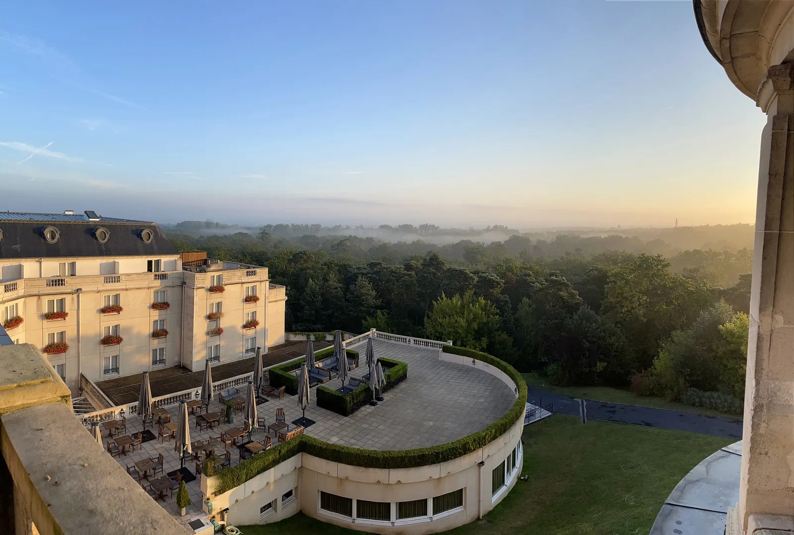 InterContinental Chantilly Chateau Mont Royal — Exterior, La Chapelle-en-Serval