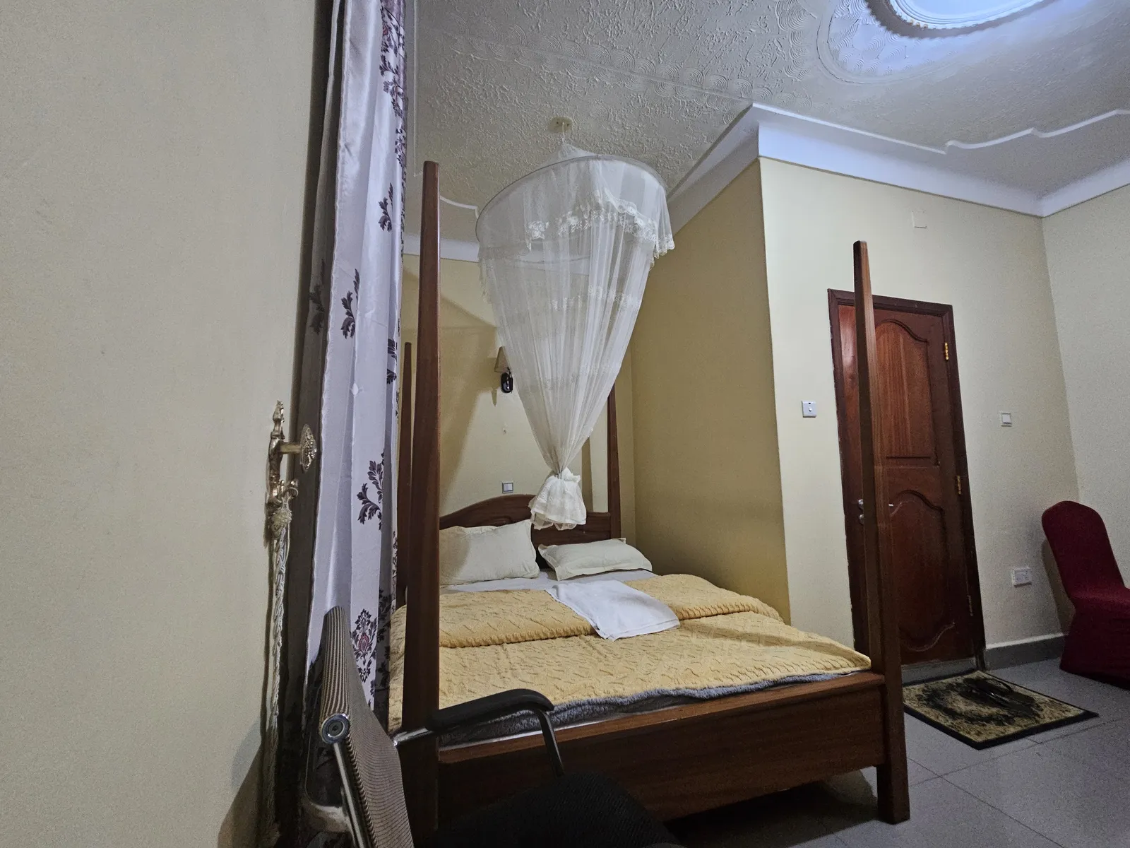 Gold Stars Hotel Bunia, Bunia