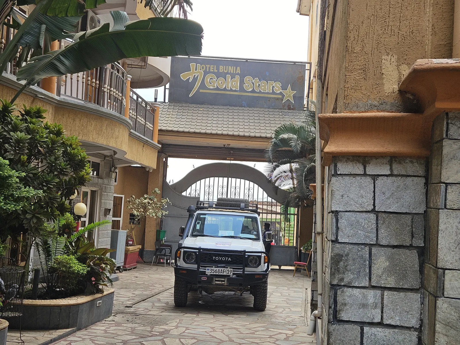 Gold Stars Hotel Bunia, Bunia