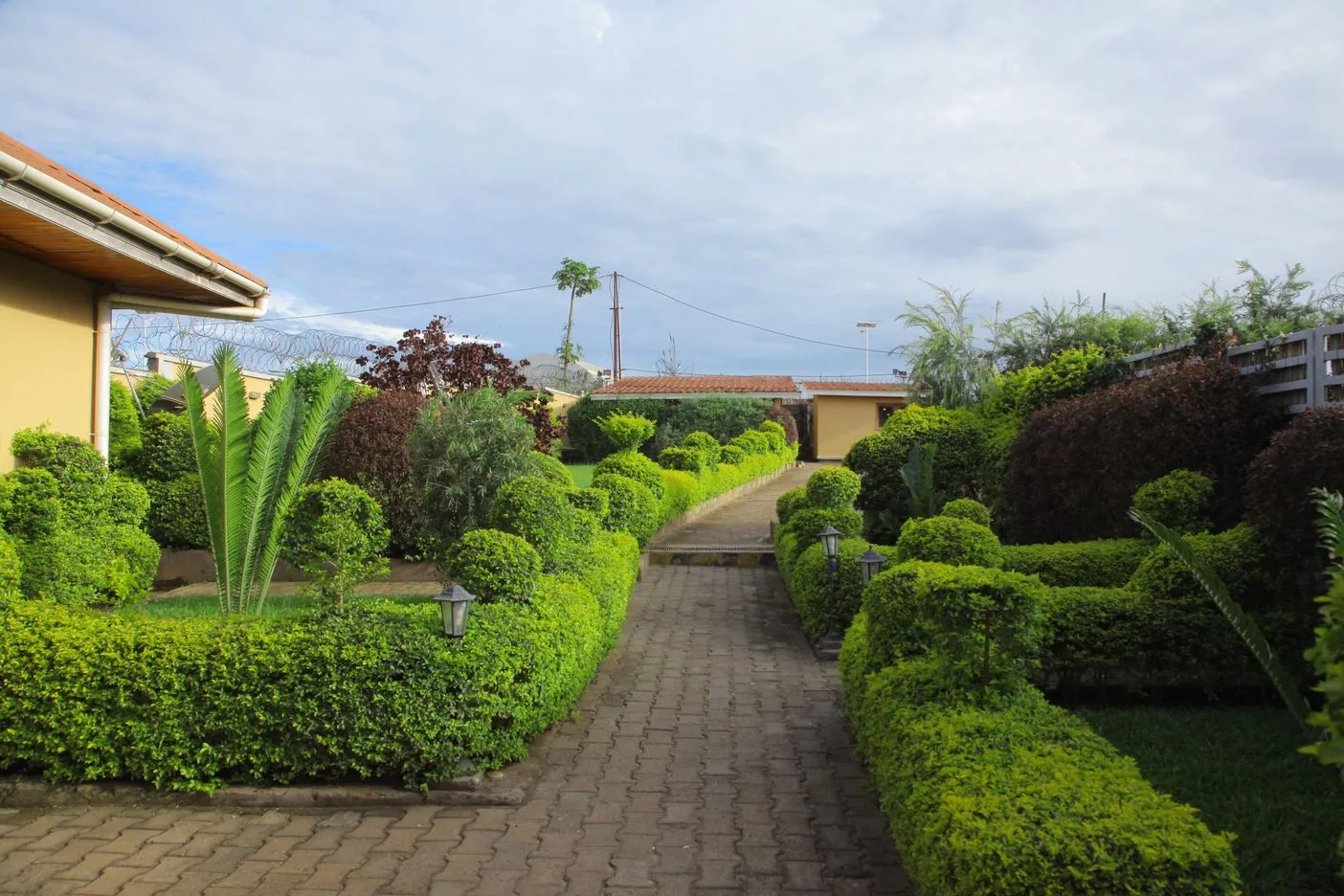 Bunia Executive Lodge, Bunia