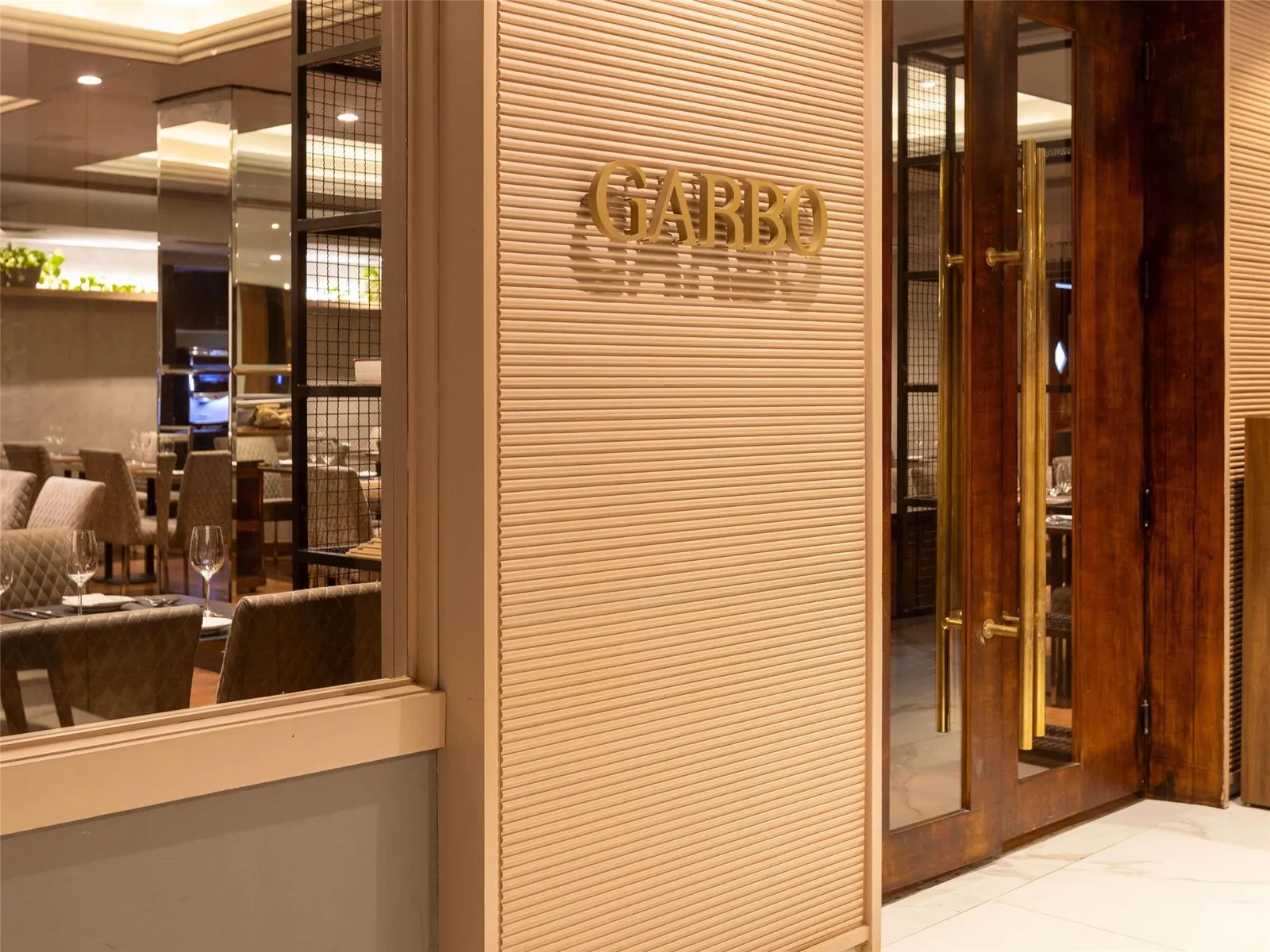 Grand Mercure Curitiba Rayon — Exterior, Curitiba