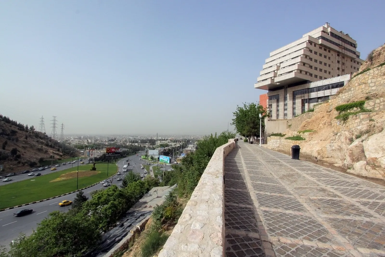 Shiraz Grand Hotel, Shiraz