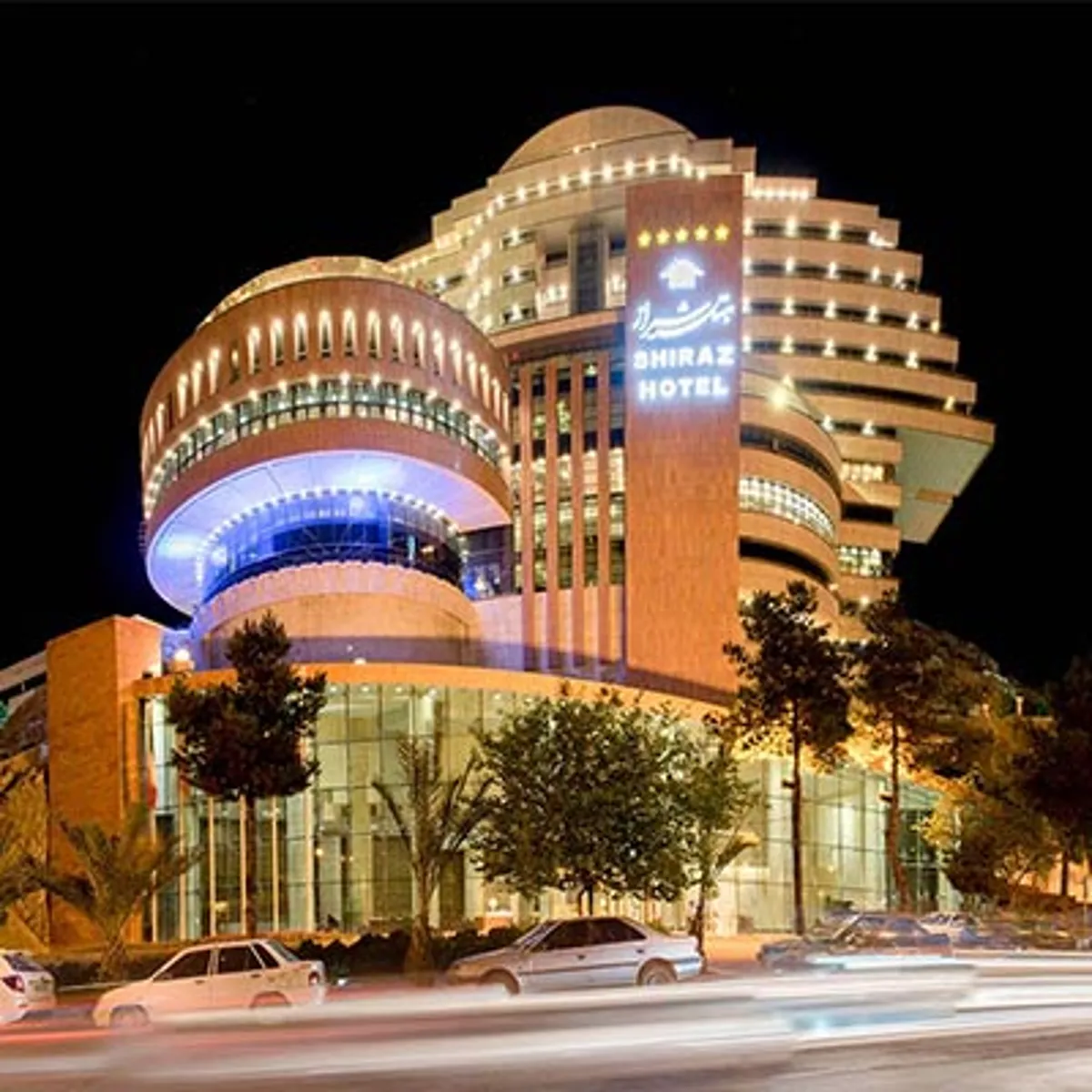 Shiraz Grand Hotel — Exterior, Shiraz