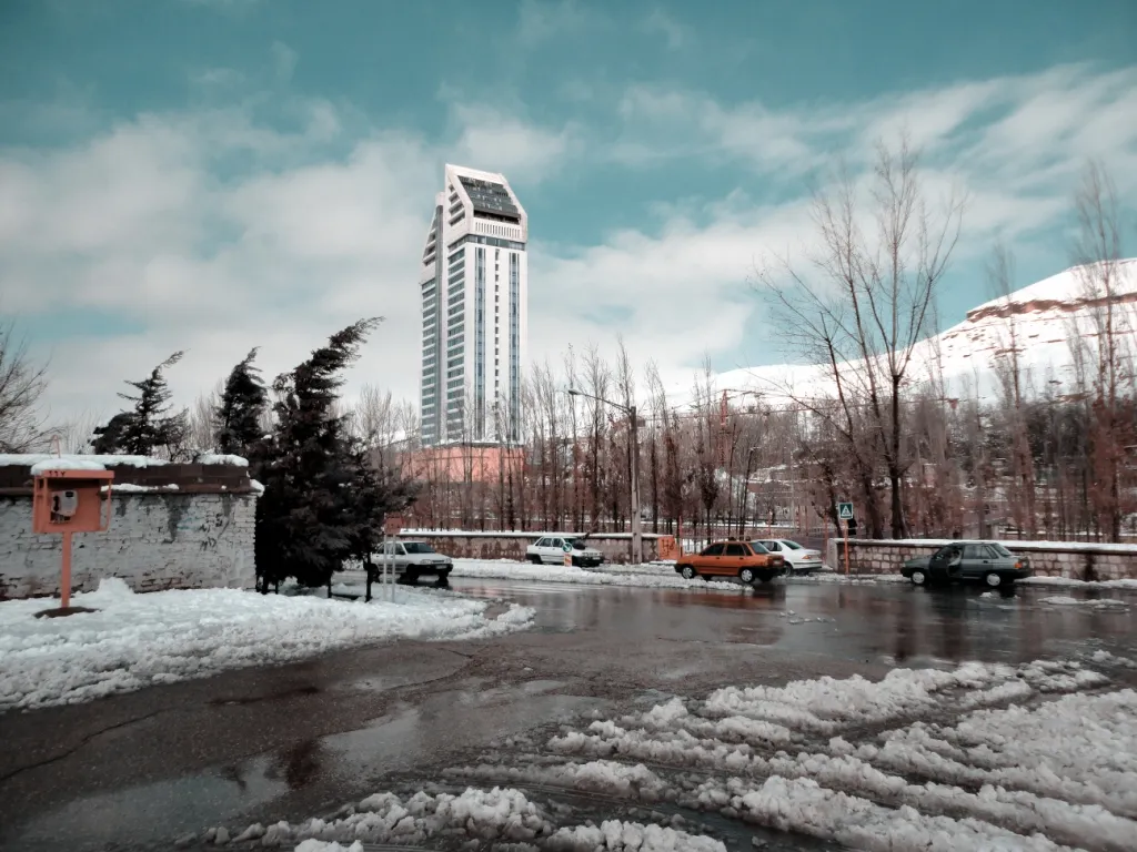 Chamran Grand Hotel, Shiraz