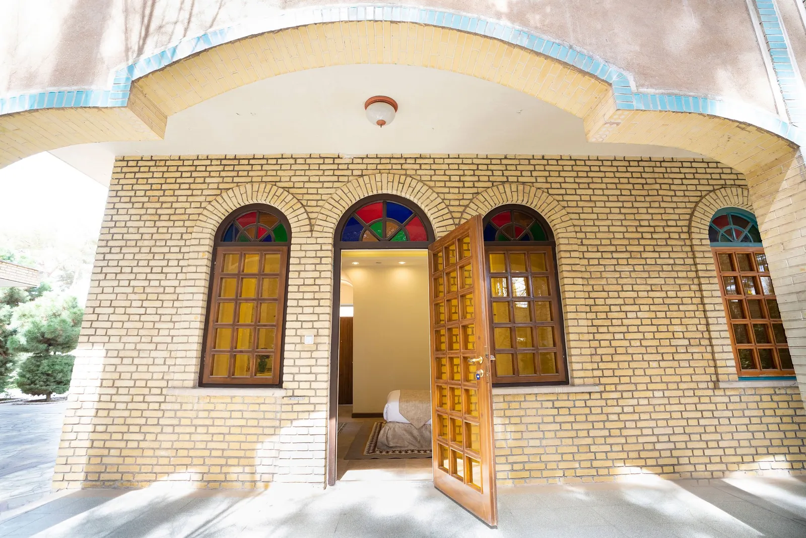 Parsian Safaiyeh Hotel — Exterior, Yazd