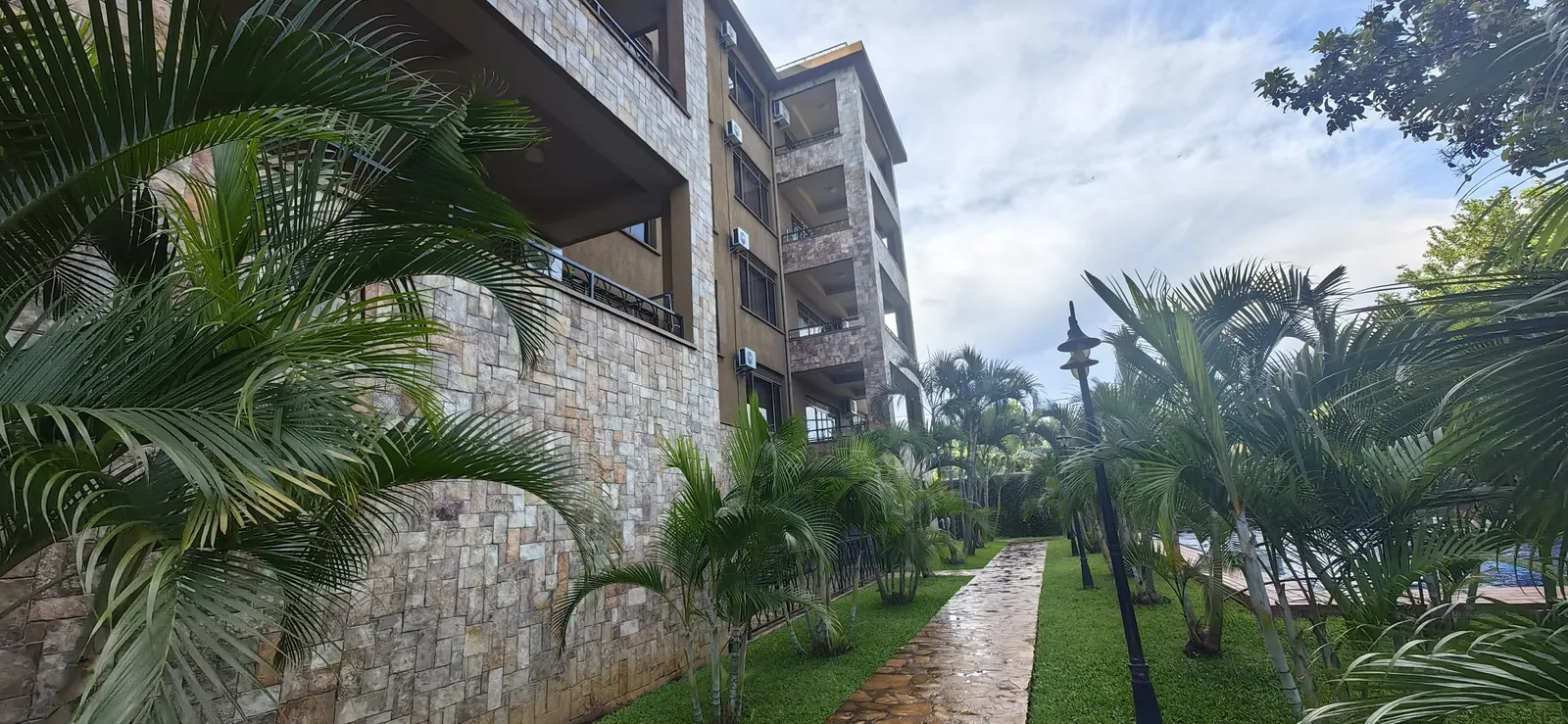 Horizon Resort, Entebbe