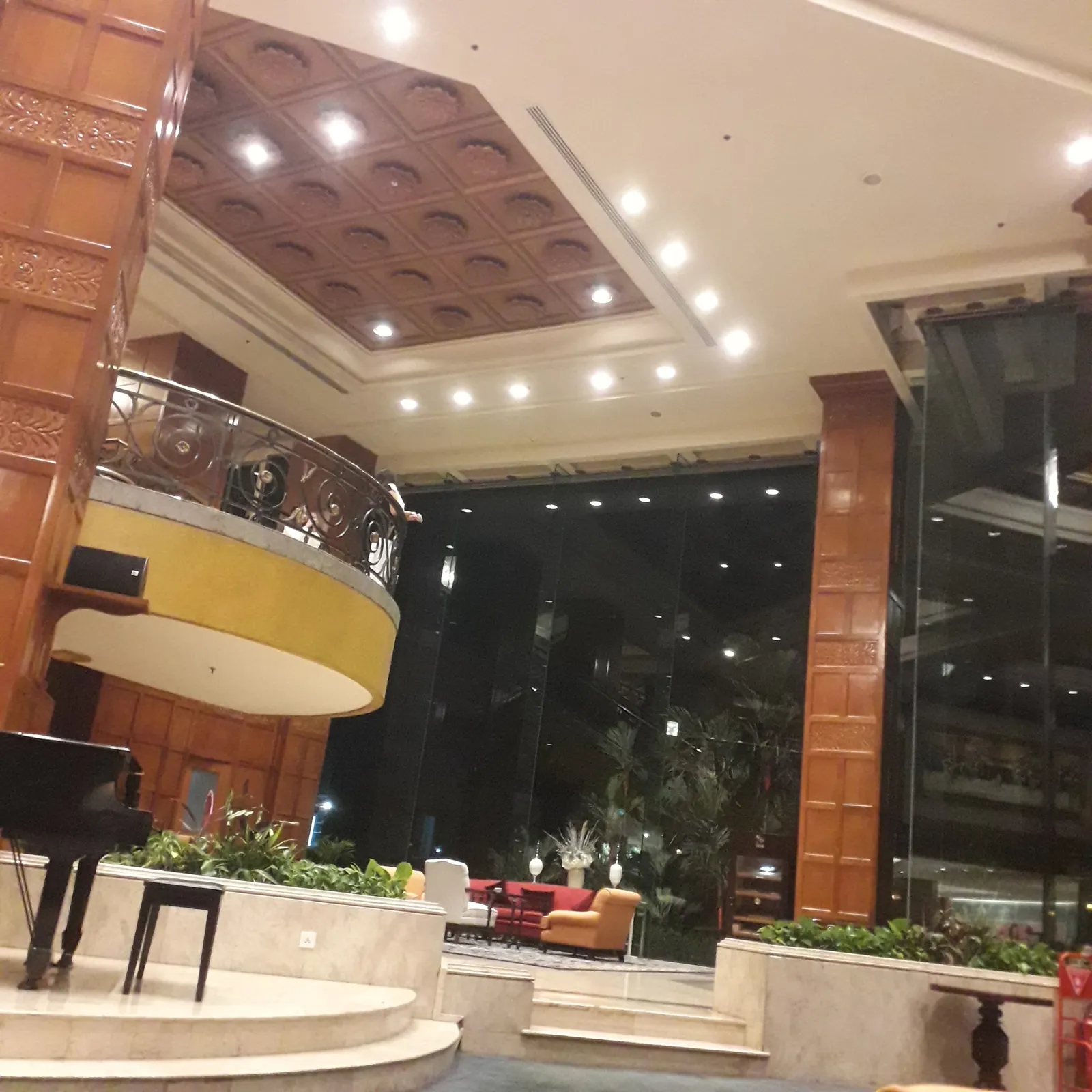 Shangri-La Surabaya — Exterior, Surabaya