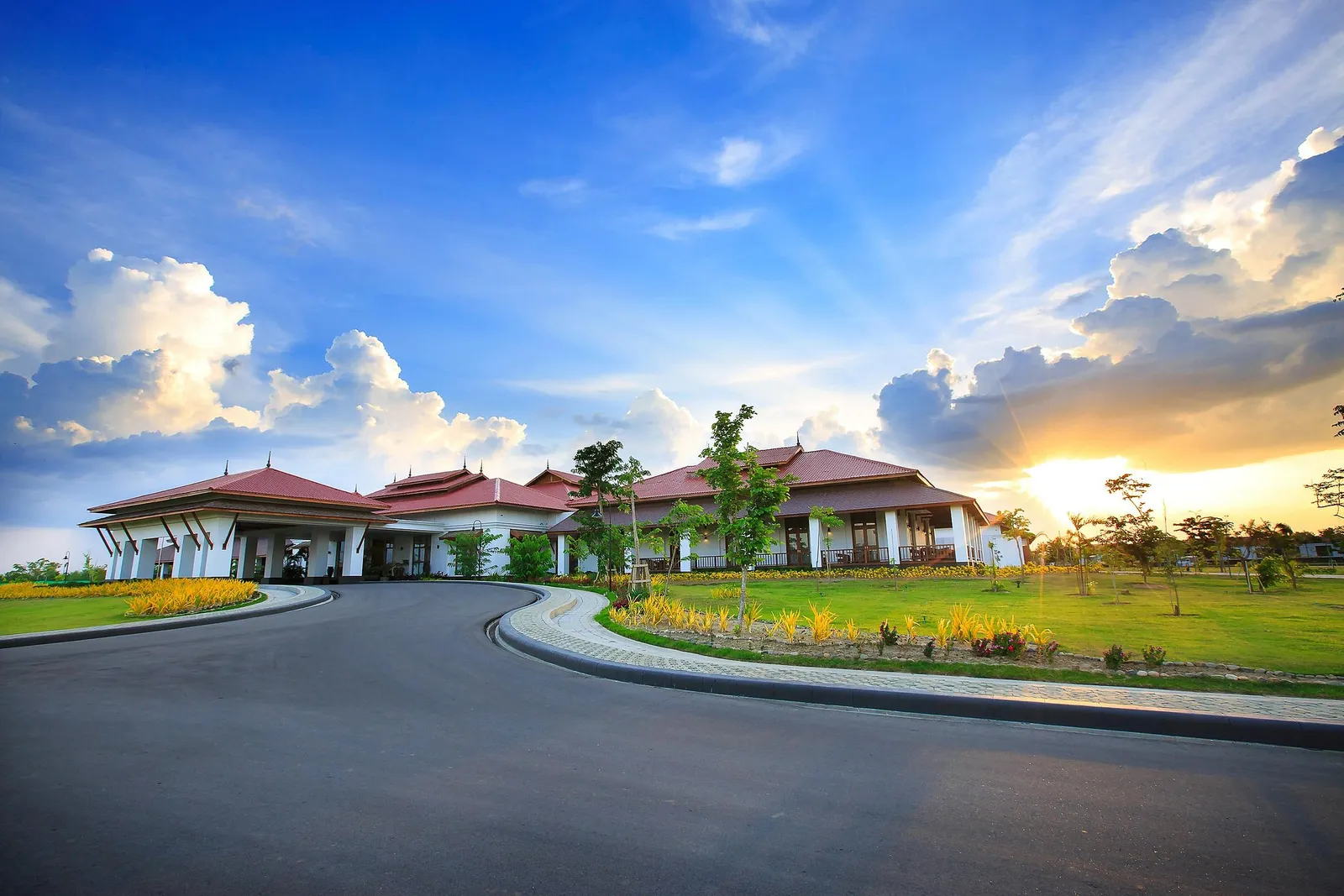 The Lake Garden Hotel Nay Pyi Taw – MGallery Collection — Exterior, Nay Pyi Taw