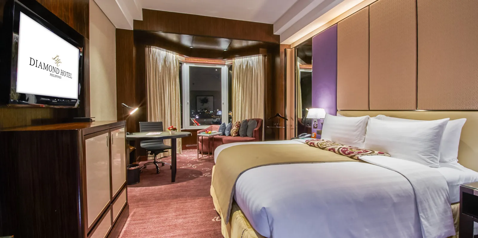 Diamond Hotel Manila, Manila