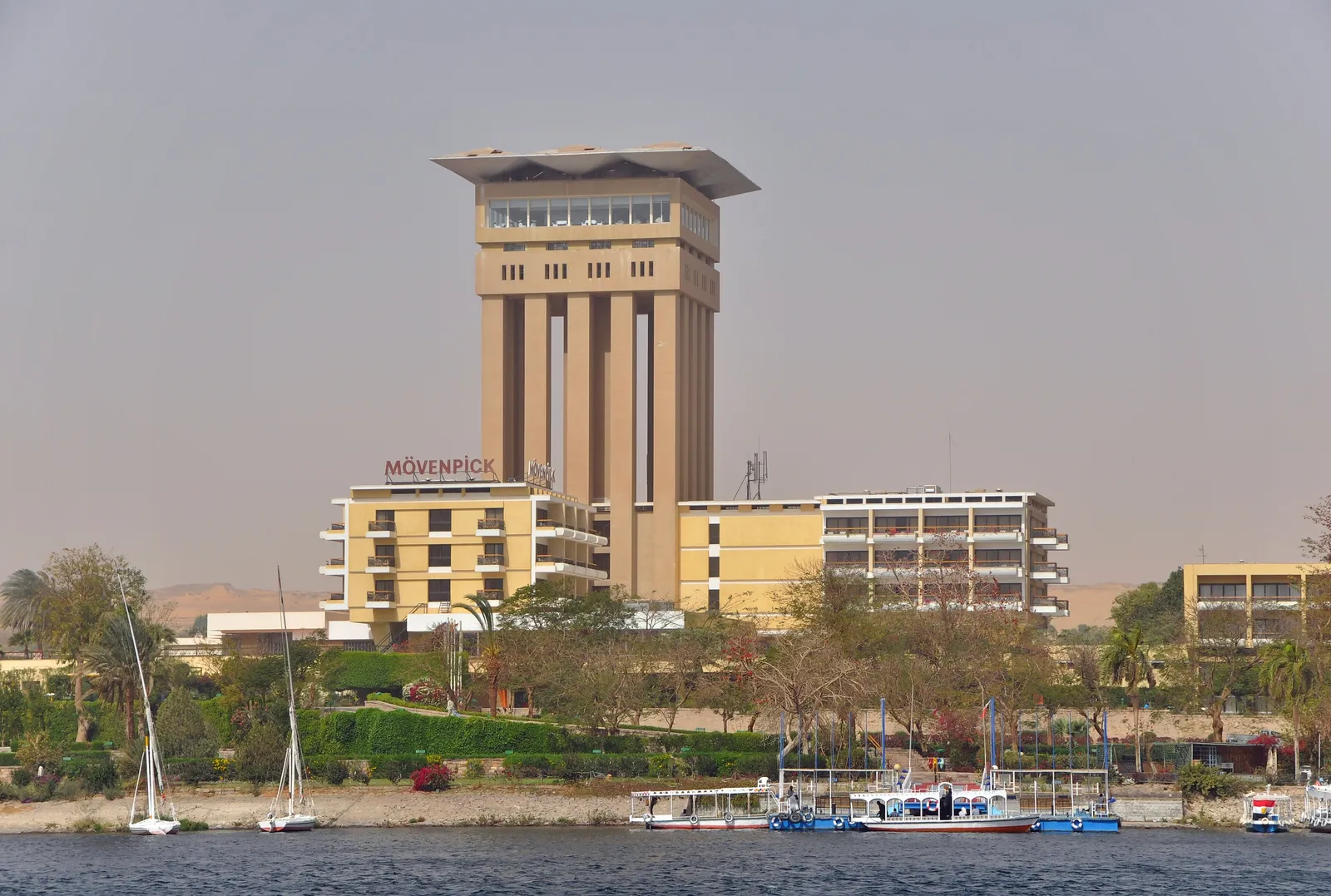 Mövenpick Resort Aswan, Aswan