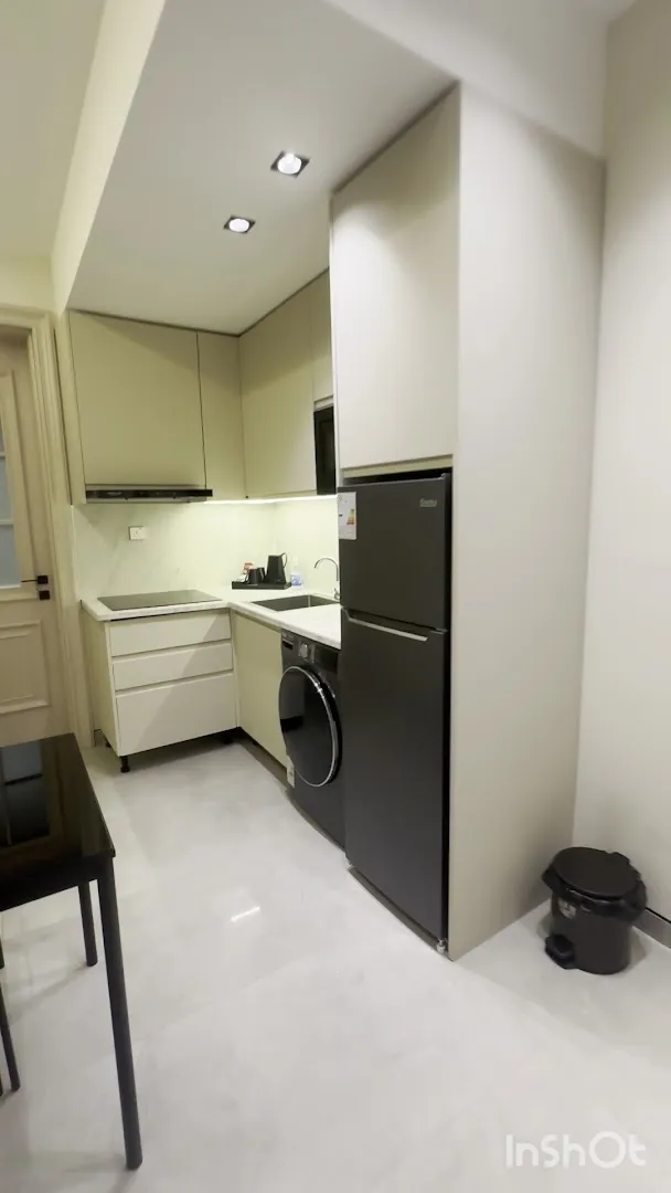 Twelve Hotel — At a glance, Baghdad