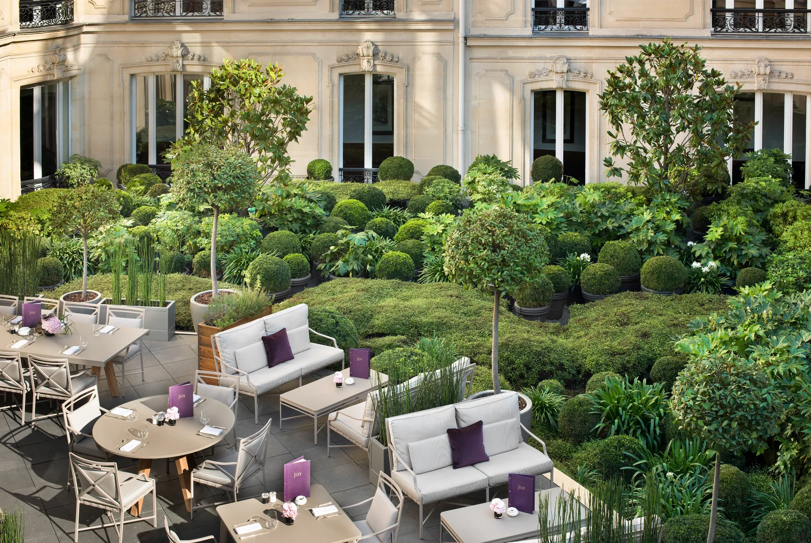 Fouquet's Paris — Exterior, Paris