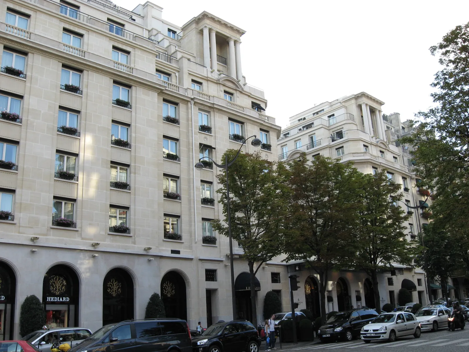 Four Seasons Hotel George V, Paris