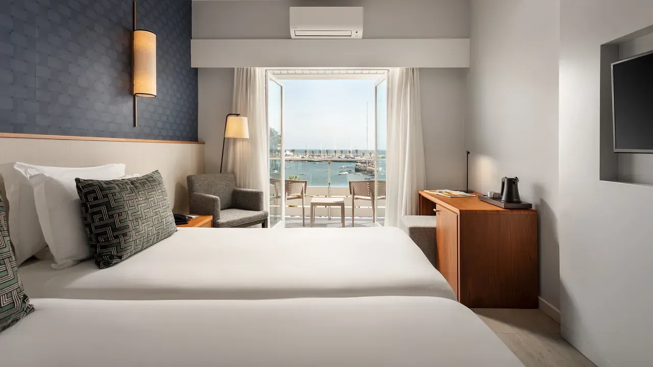 Hotel Baía Luanda, Luanda