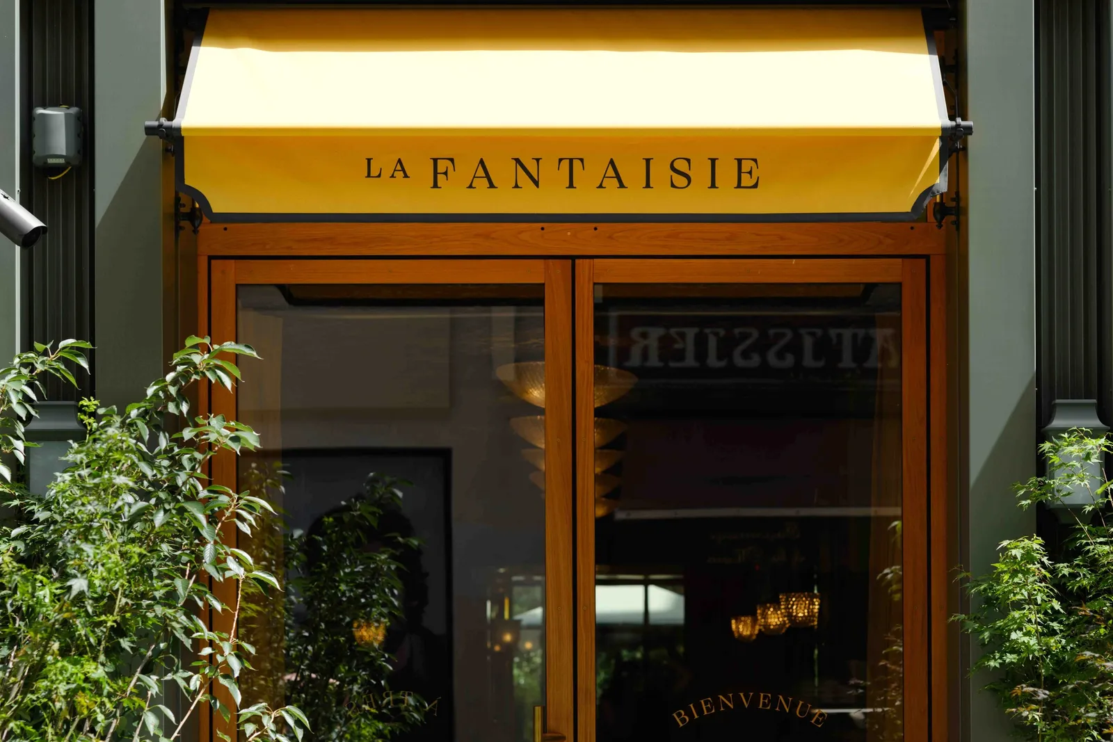 La Fantaisie — Exterior, Paris