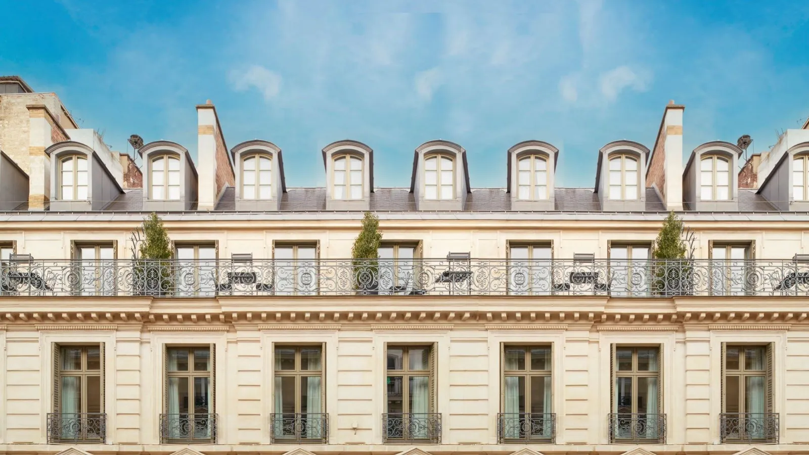 Maison Delano Paris — Exterior, Paris