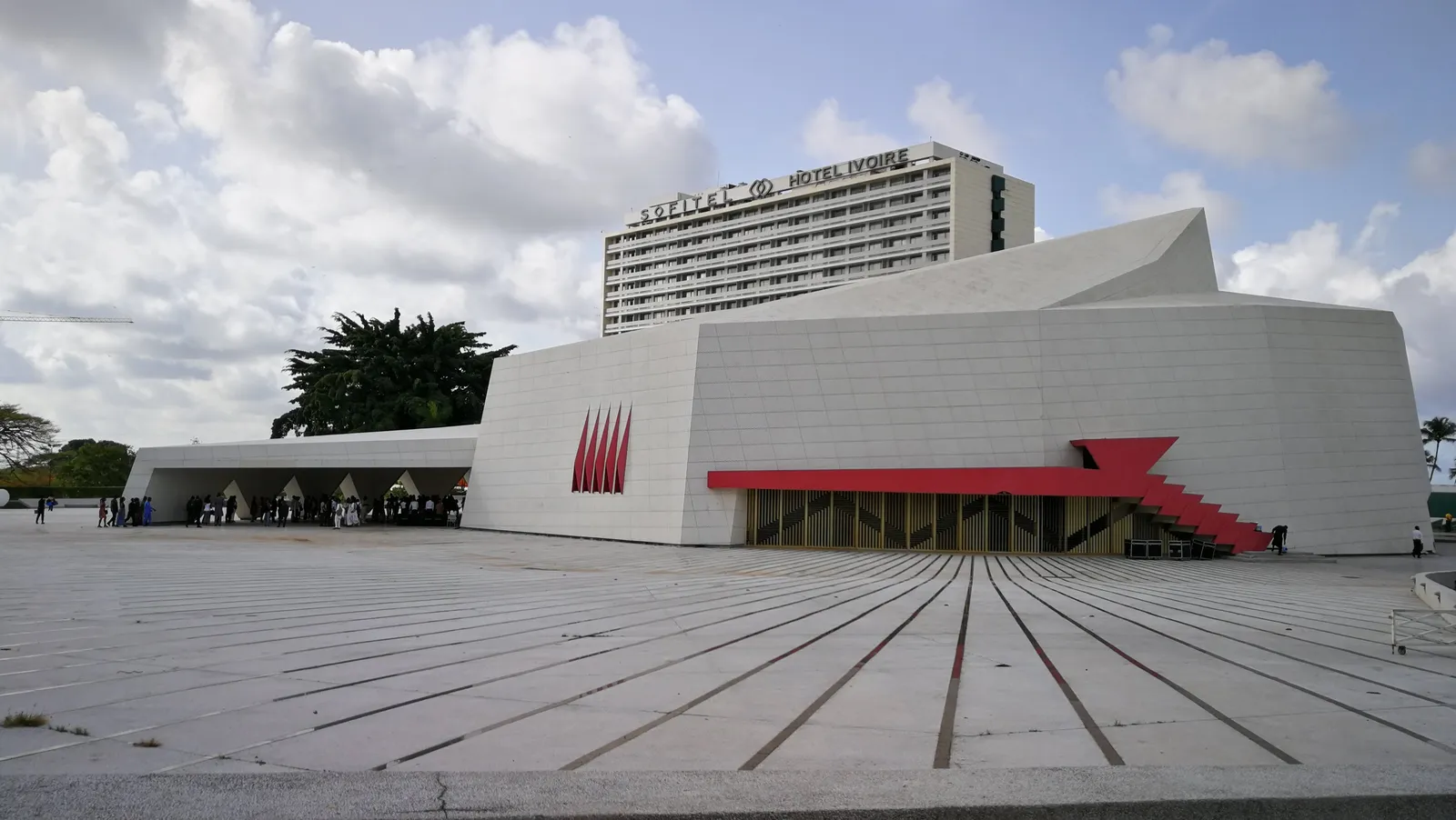 Sofitel Abidjan Hotel Ivoire — Exterior, Abidjan