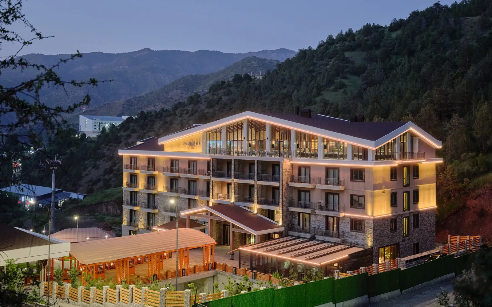 Zamindor Resort, Zaamin