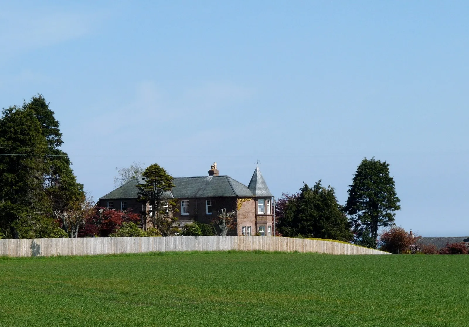 Eden Lodge, Madirokely