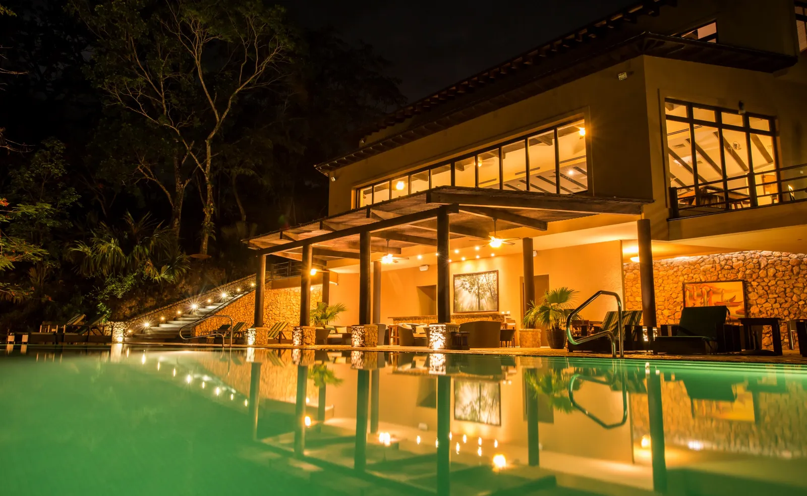 Las Lagunas Boutique Hotel — Exterior, Flores