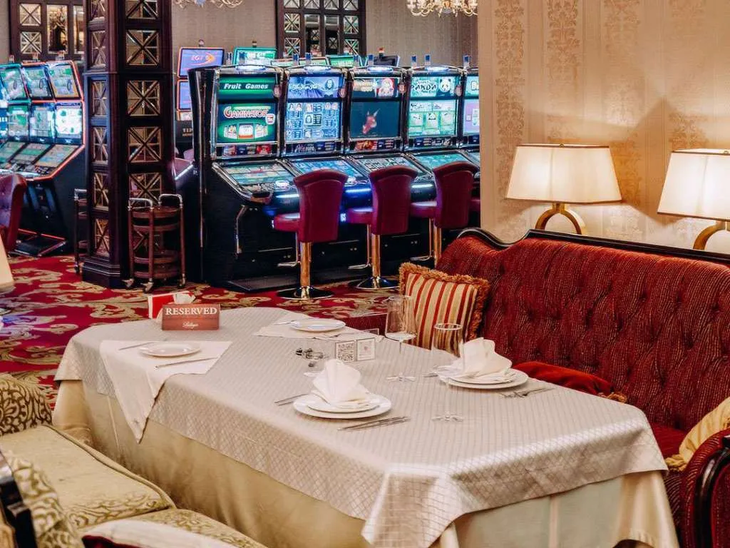 Bellagio Hotel, Spa & Casino Resort, Konaev