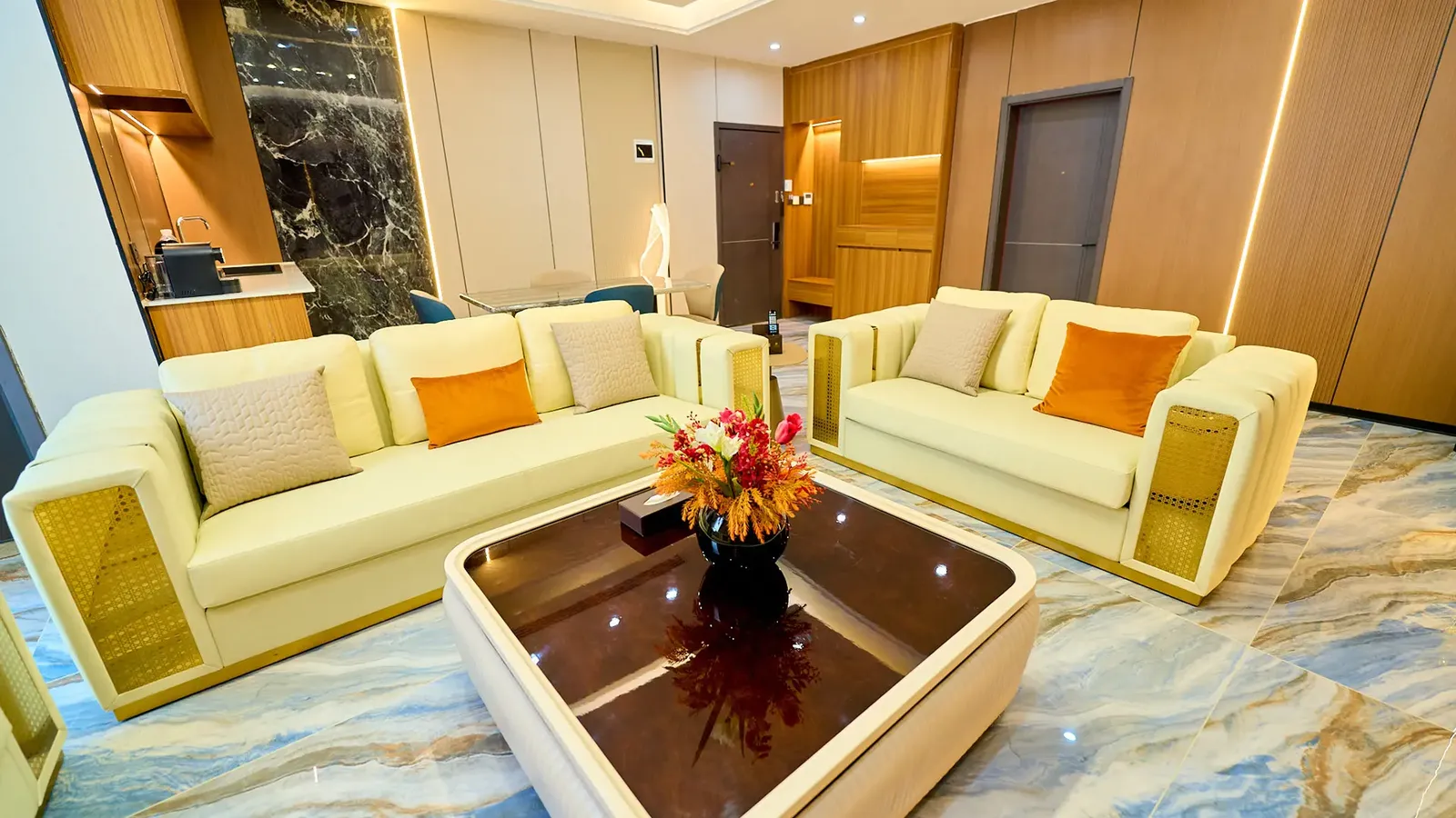 Dembesh Hotel, Juba