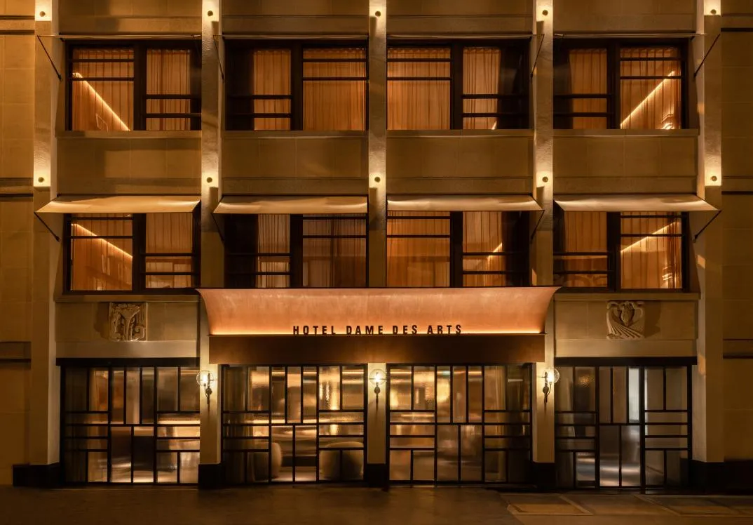 Hotel Dame des Arts, Paris