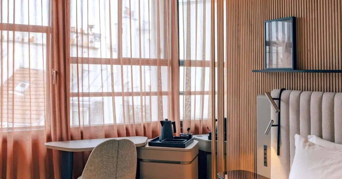 Hotel Dame des Arts, Paris