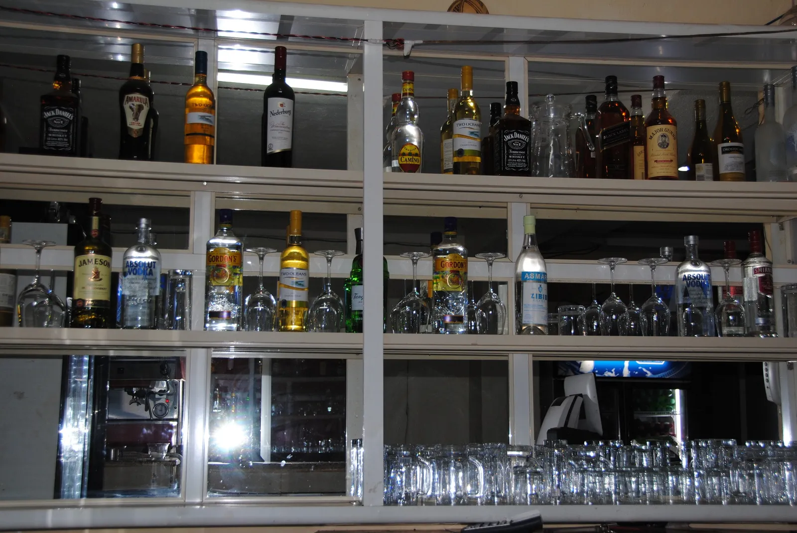 Universal Gab Hotel, Wau