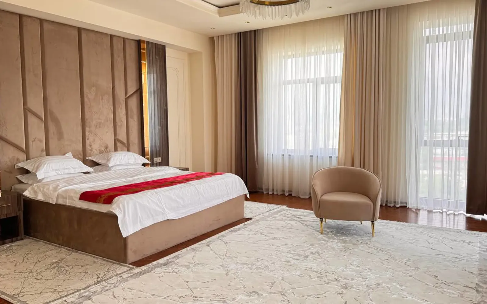 Kangurt Grand Hotel, Dushanbe