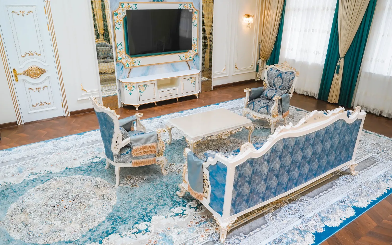 Kangurt Grand Hotel, Dushanbe