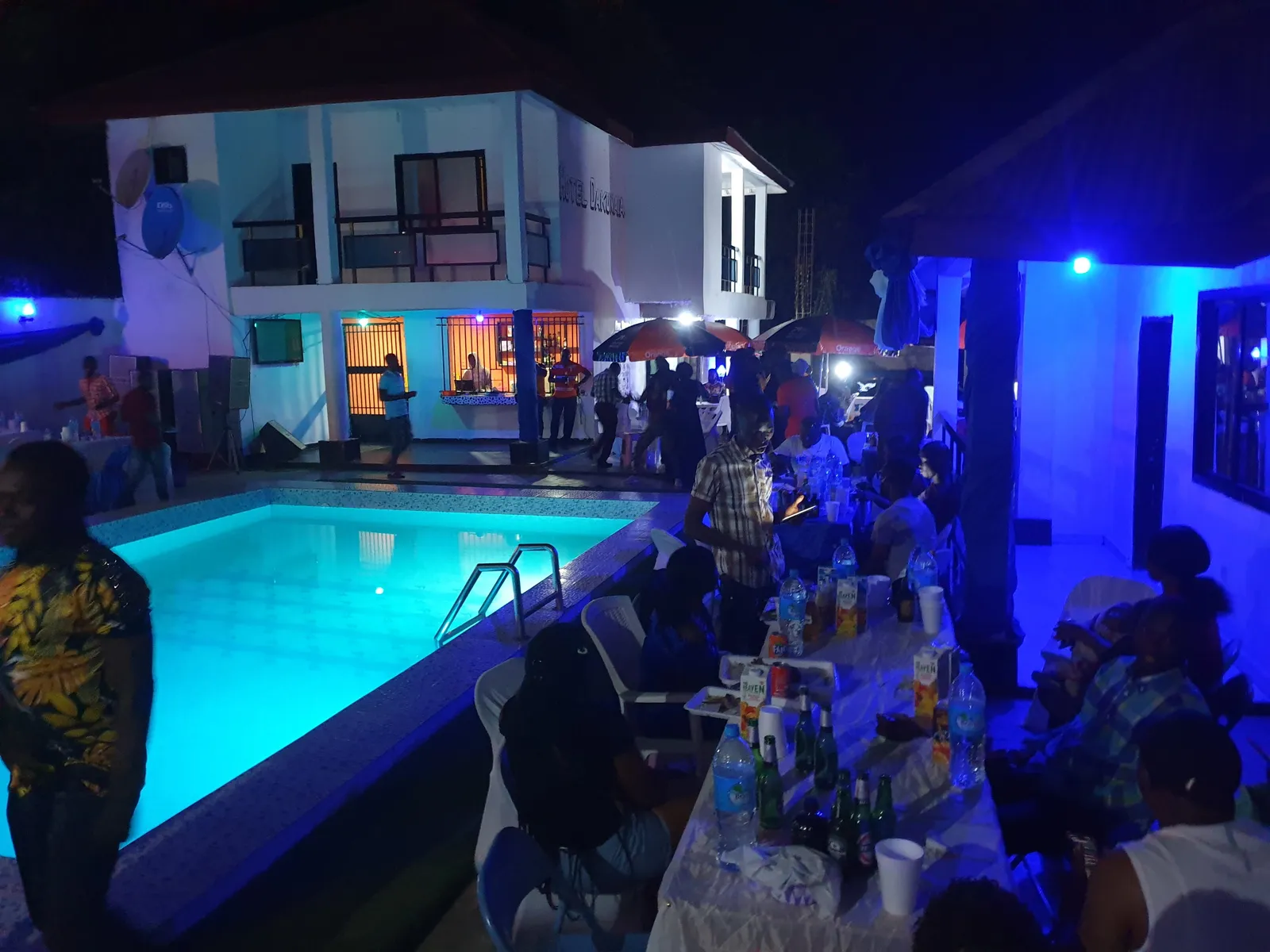Wusum Hotel — Exterior, Makeni