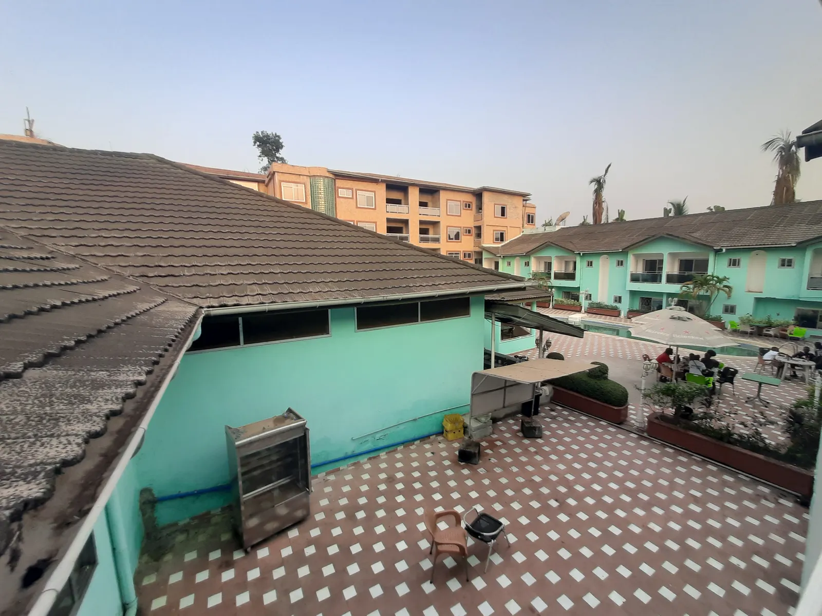 Wusum Hotel — Exterior, Makeni