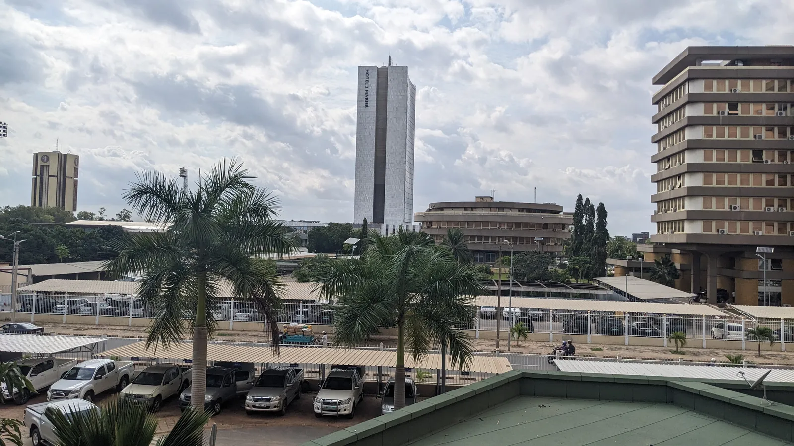 Hôtel 2 Février, Lomé
