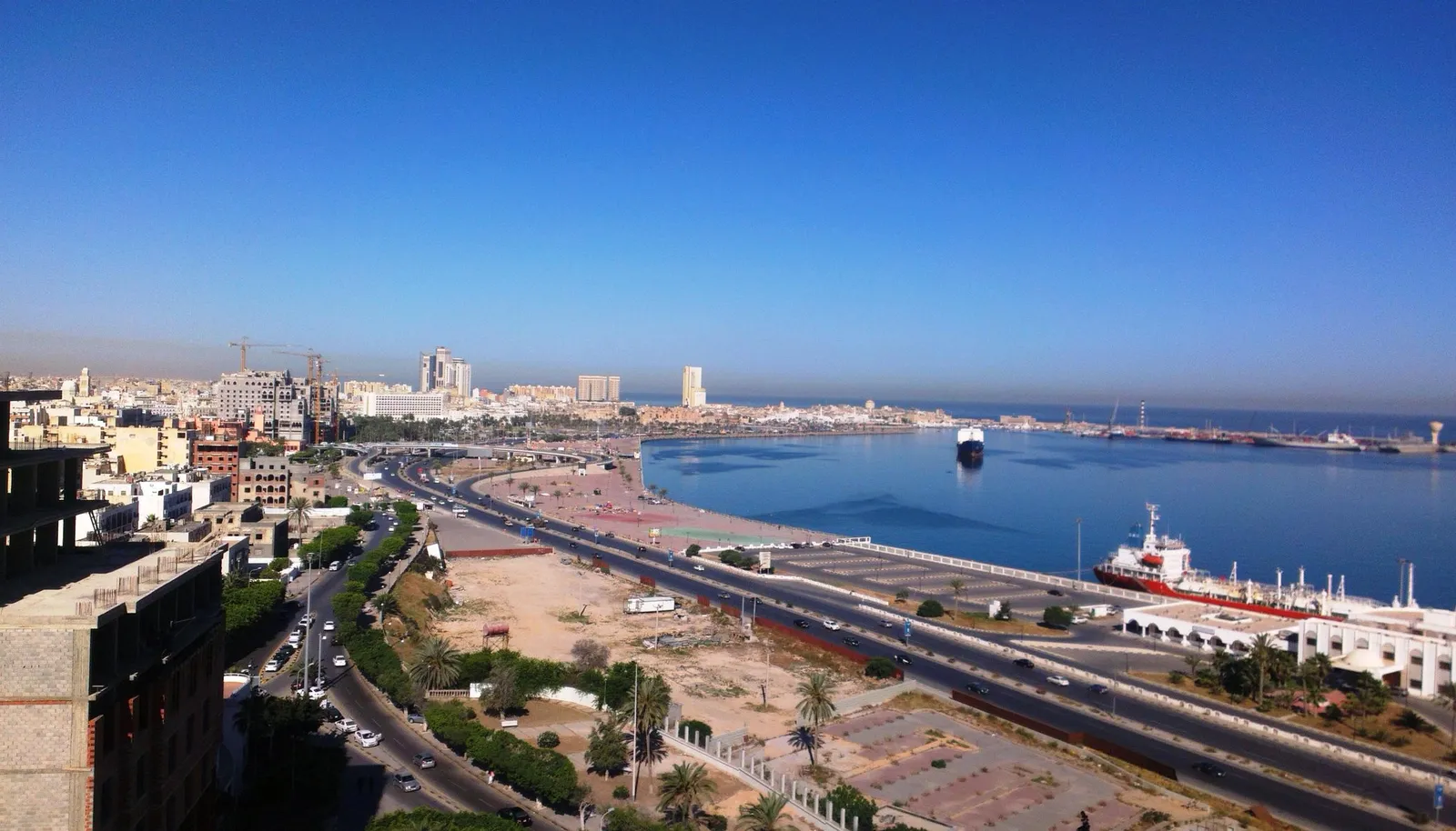 Radisson Blu Al Mahary Hotel — Exterior, Tripoli